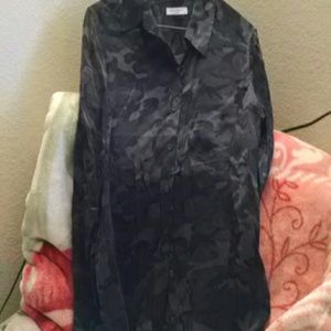 Equipment "Brett" Camo print silk shirt