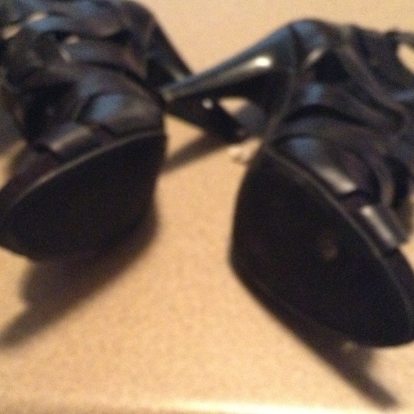 Nine West Heels - Picture 4 of 4