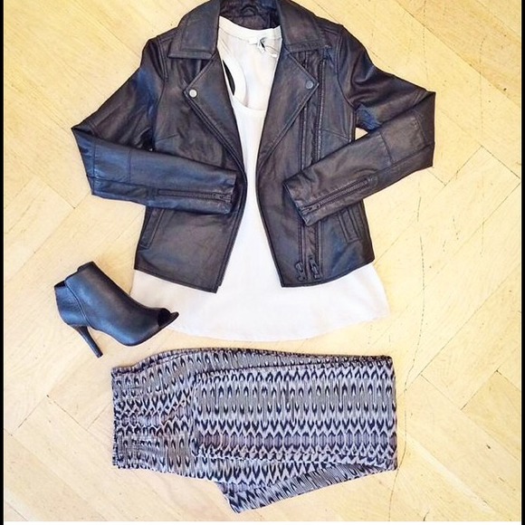 Joie Jackets & Blazers - ➕sold➕NWT currently $998 Joie davey jacket