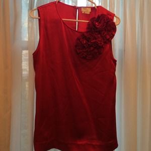 Kate spade silk too with rosettes! Size M