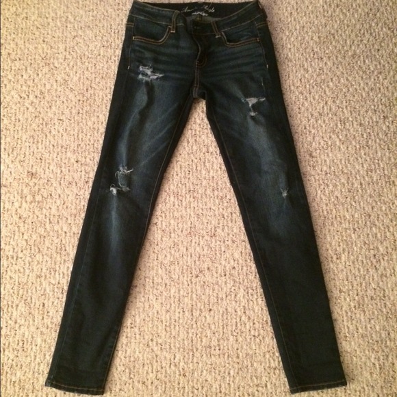 American Eagle destroyed skinnies