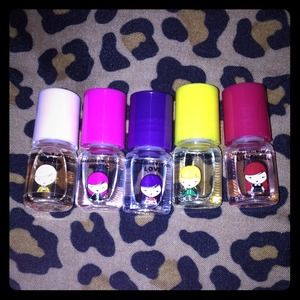 Harajuku Lovers mini roll on perfume samples