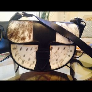 Genuine Colombian leather satchel