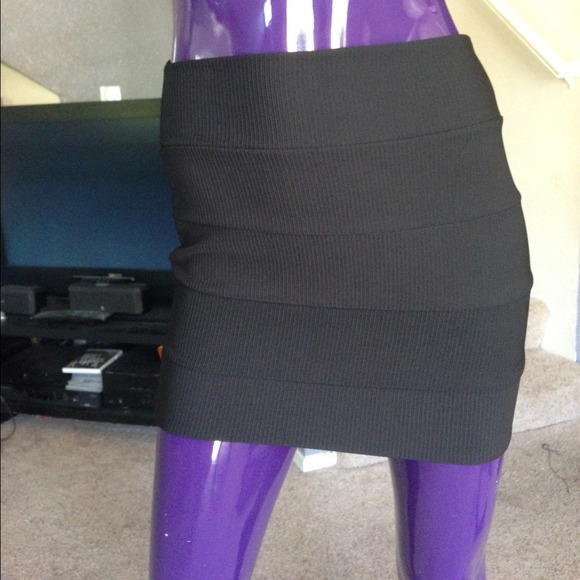 🆕 mini skirts