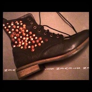 Steven by Steve Madden: *Rockwall* Leather Boots!