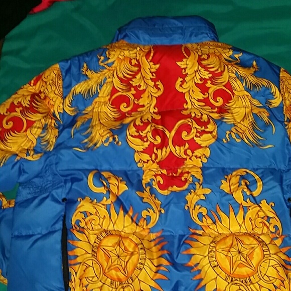 Coat - Picture 3 of 3
