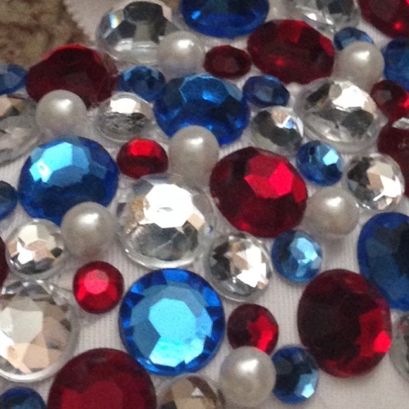 Victoria's Secret Rhinestoned Rave Bra - Picture 3 of 4