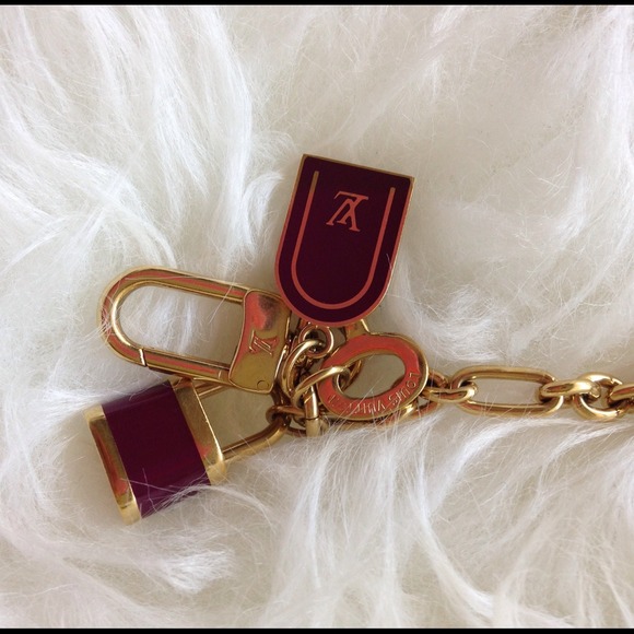 🚫SOLD 🚫👑💯LV Vernis Heart Coin Purse - Picture 2 of 4