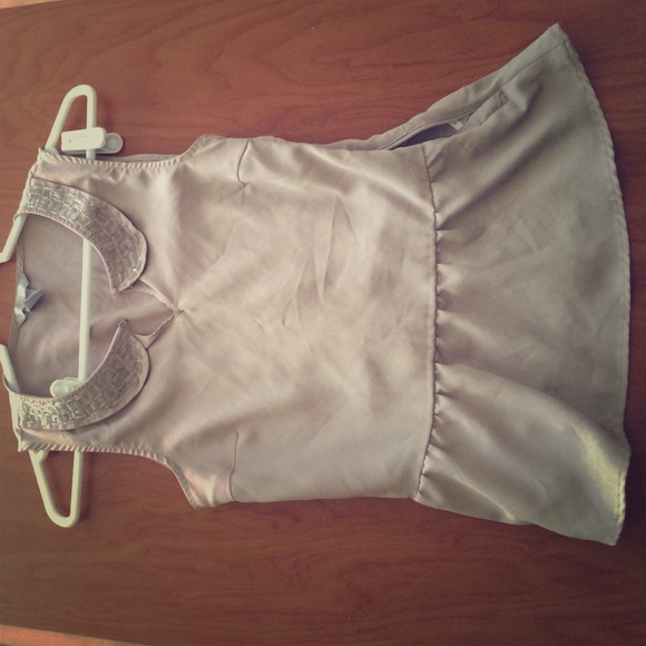 HM sleeveless top