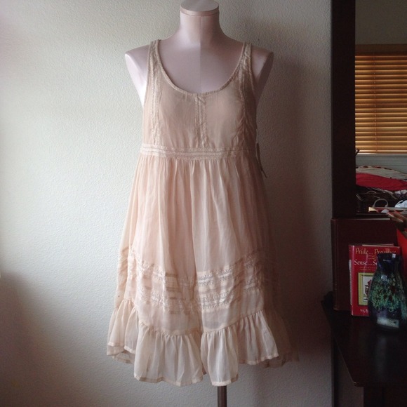 BUNDLE Billabong BOHO nude "forever" dress (M)
