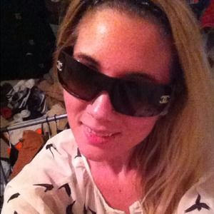 Chanel Sunglasses Modeled 😎