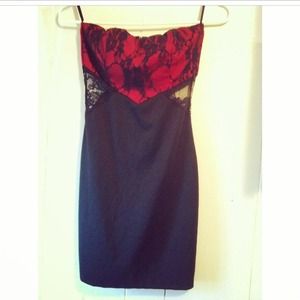 Dress size small !(: