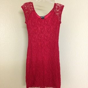 We Seal cute lacy dress