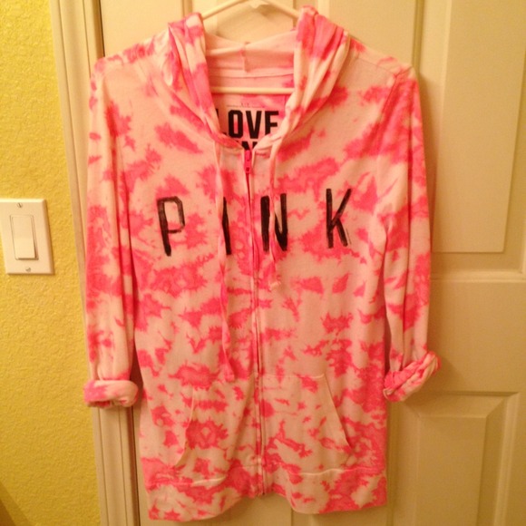 Victoria secret sweater!😻💞