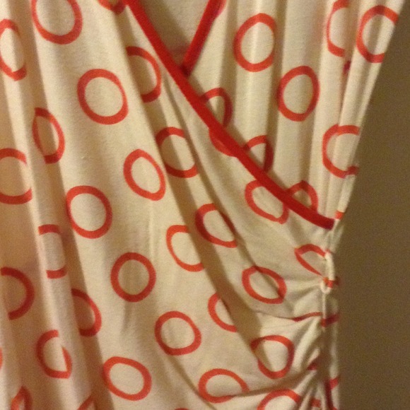 Vintage style wrap dress - Picture 2 of 2