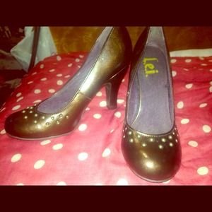 L.E.I heels