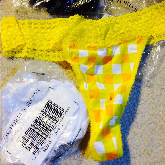 Victoria Secret low rise thong 4 for $4