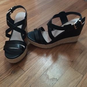 🎉Final Markdown!!! ALDO Leather Wedges🎉