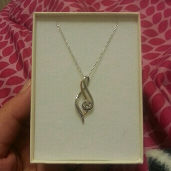 Kay jeweler necklace