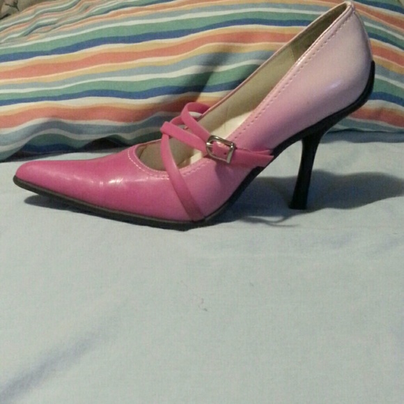 Ombre pink pump