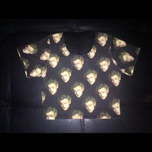 Leonardo Dicaprio crop top