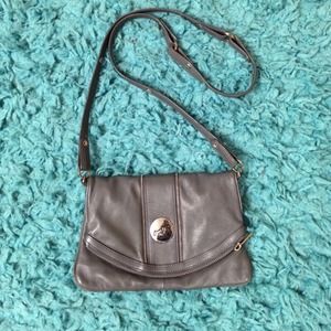 Junior Drake Gray Leather Crossbody Purse! 💘💘