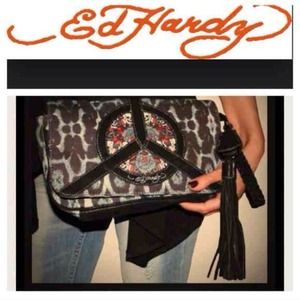 Ed hardy purse ❌lowered