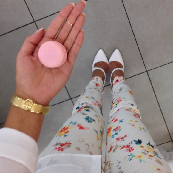 SOLD Floral Zara sunny pants