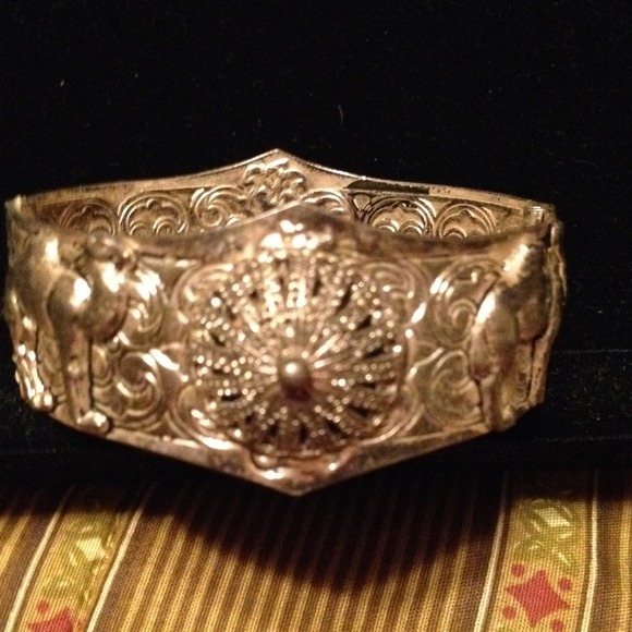 Silver toned bangle bracelet