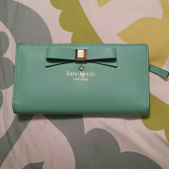 kate spade Clutches & Wallets - Kate Spade Wallet - NWOT