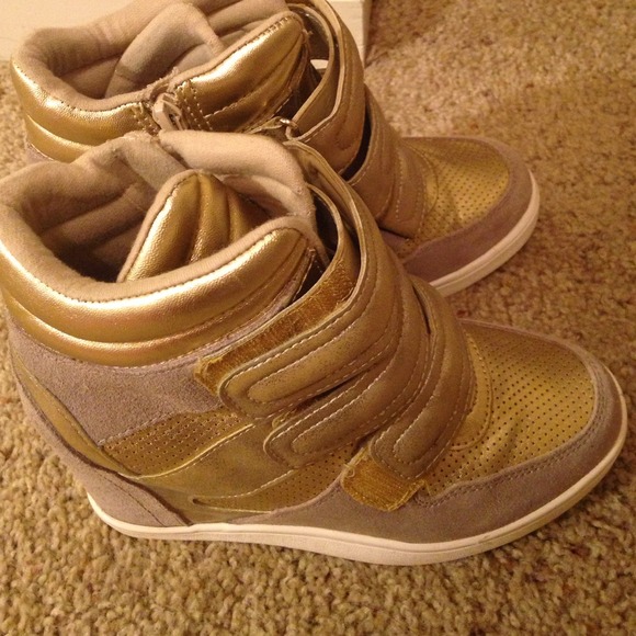 Aldo sneakers - Picture 2 of 3