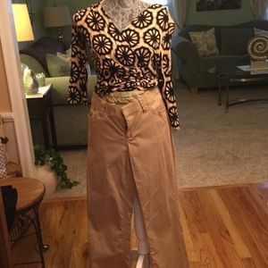 NEW LIGHTWEIGHT  DRESSY TAN JEANS 🌻