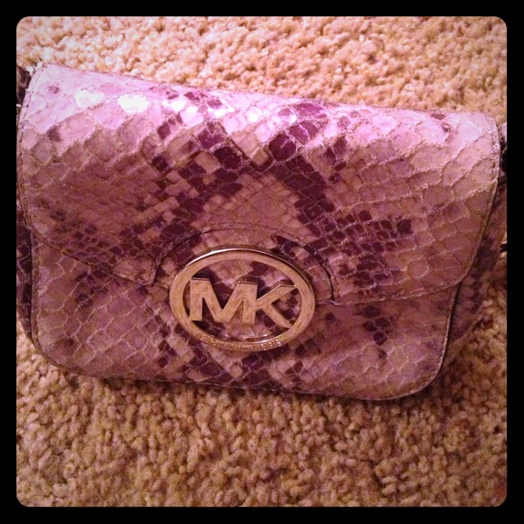 Michael Kors purse