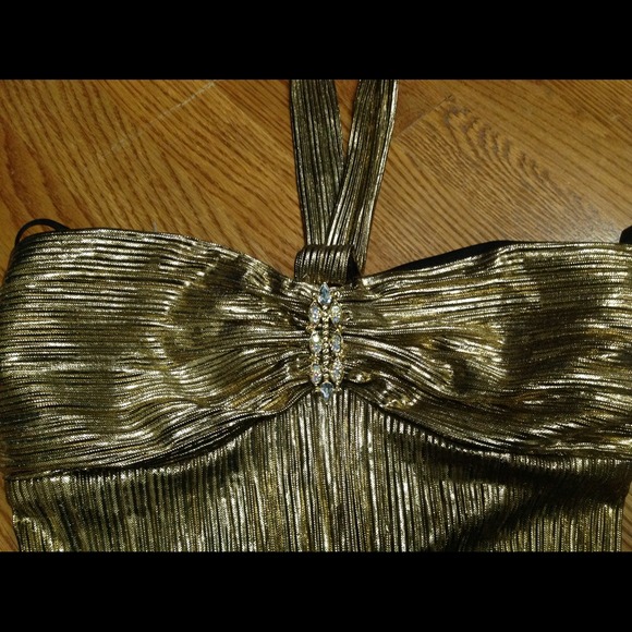 Dress - Picture 2 of 2