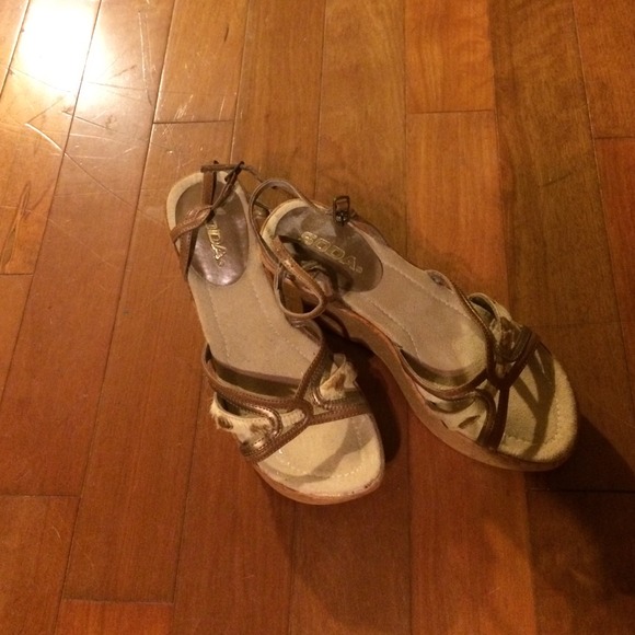 soda wedges - Picture 1 of 3