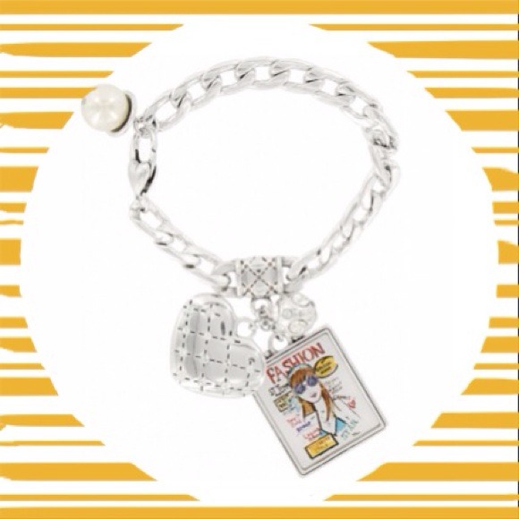 "Brighton" Cover Girl Bracelet!