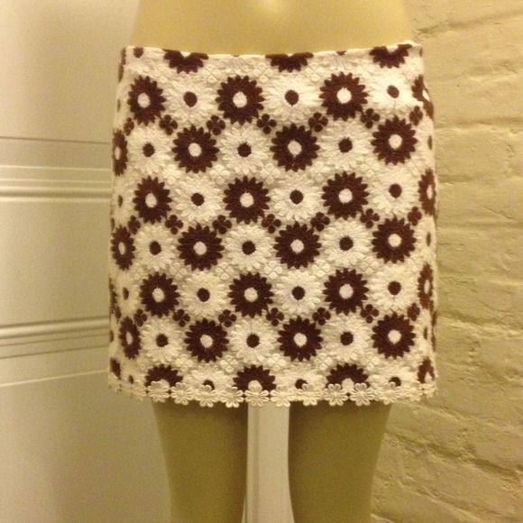 Milly Flowered Mini Brown/White Like New!