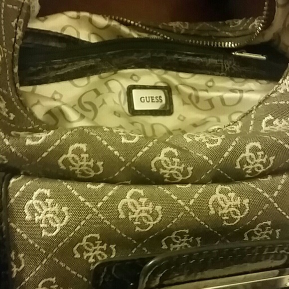 Guess purse grey - Picture 2 of 4