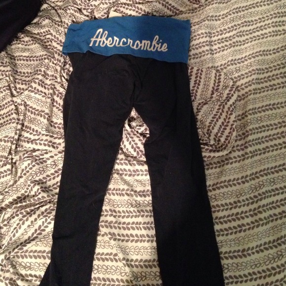 Skinny Blue Abercrombie Yoga Pants