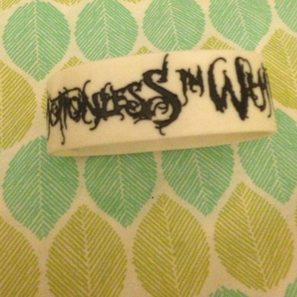 Motionless I'm white band