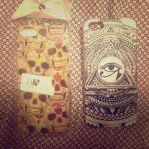 Iphone 5 case bundle!✨