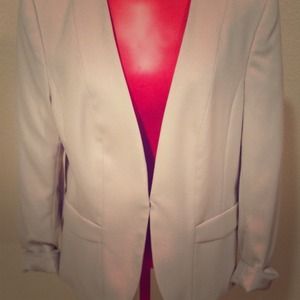 H&M - Beige Fitted Blazer