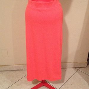 H&M - NWT Coral Pencil Skirt
