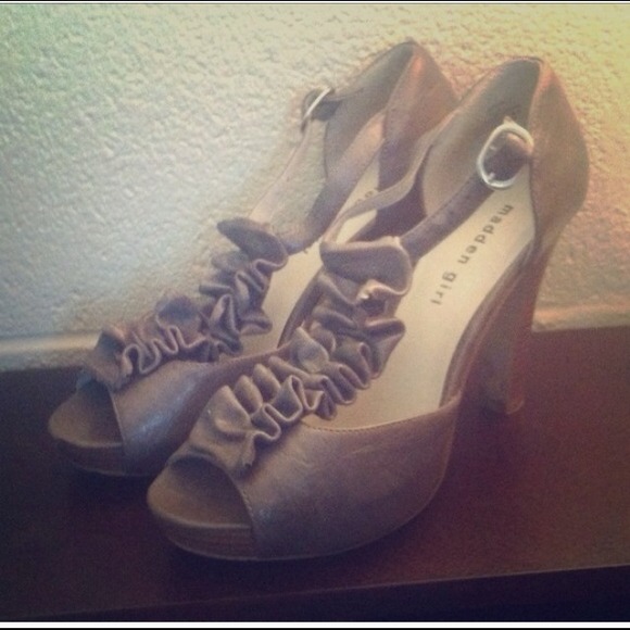 bundle! For @melrouslin