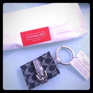 Coach Accessories - ✨ Coach Picture Frame Key fob ✨ Coach Accessories - ✨ Coach Picture Frame Key fob ✨
