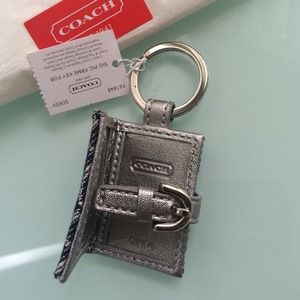Coach Accessories - ✨ Coach Picture Frame Key fob ✨ Coach Accessories - ✨ Coach Picture Frame Key fob ✨