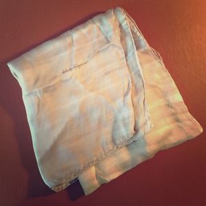 LAST CHANCE❗️SALE❗️Silk Salvatore Ferragamo Scarf