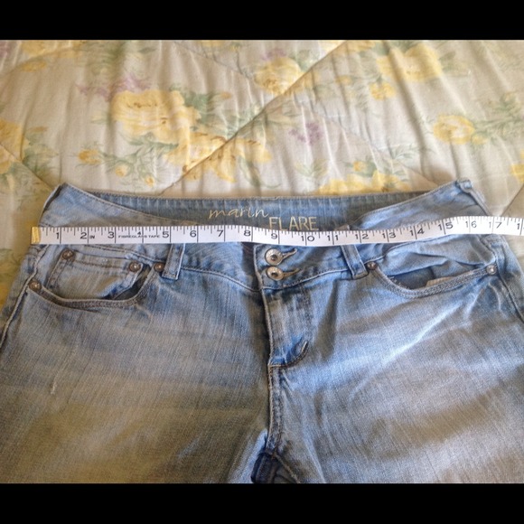 Additional photos of Bullhead jeans