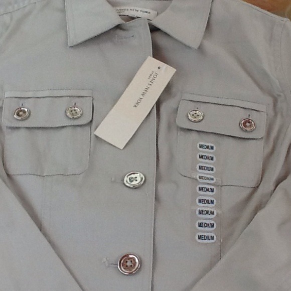 Sports lite jacket DONATED - Picture 3 of 4