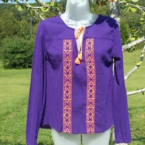 Casual Island Style blouse...or...🐣EASTER!🐣